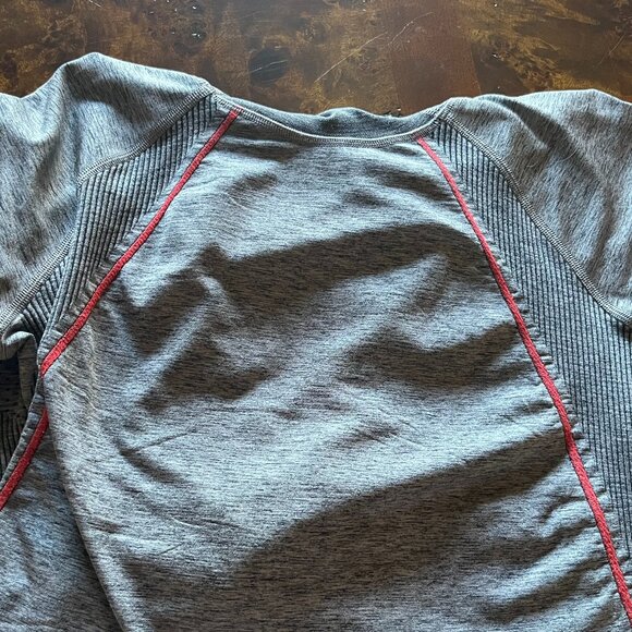 Women's Large Nike Pro Hooded Athletic Top - Stretchy and Warm - Picture 7 of 9